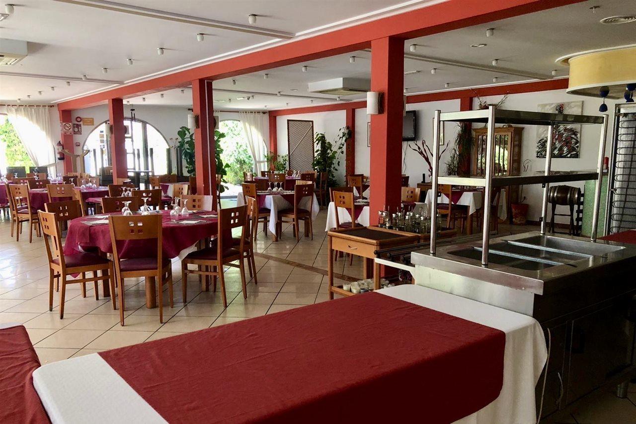 Residencial Vidalbir Aparthotel L'Alfas del Pi