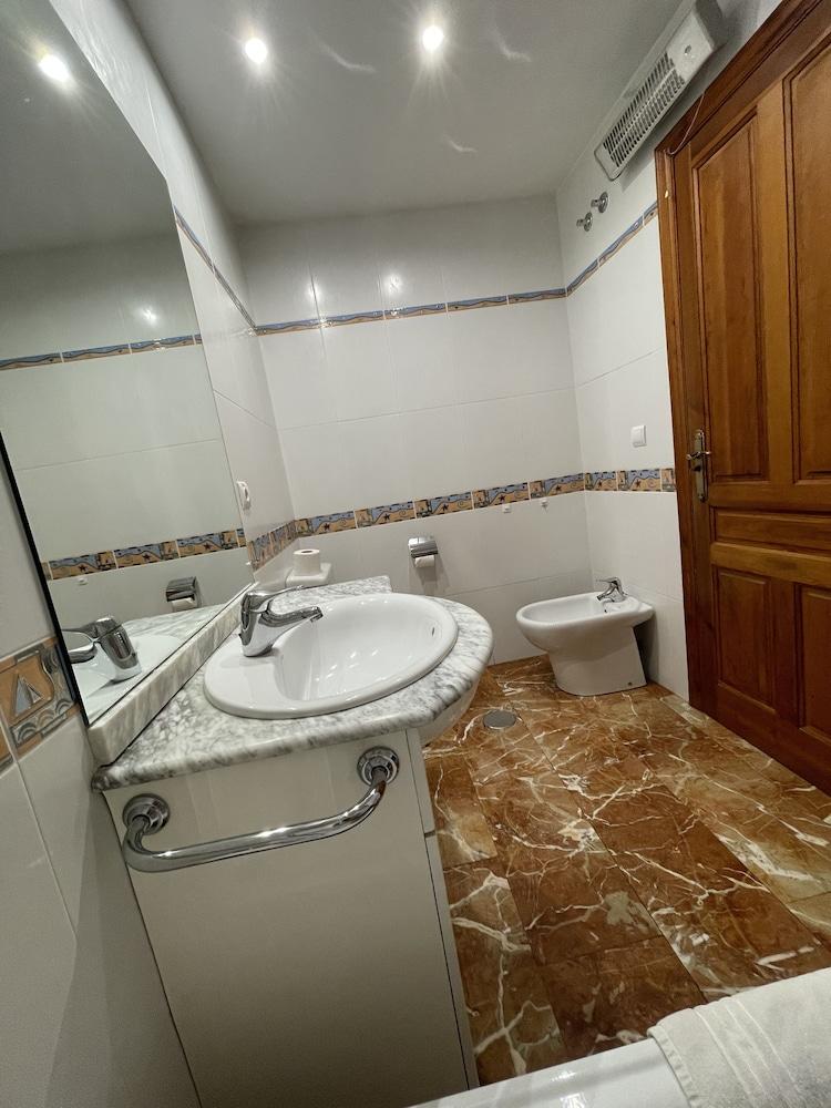 Residencial Vidalbir 3* L'Alfas del Pi