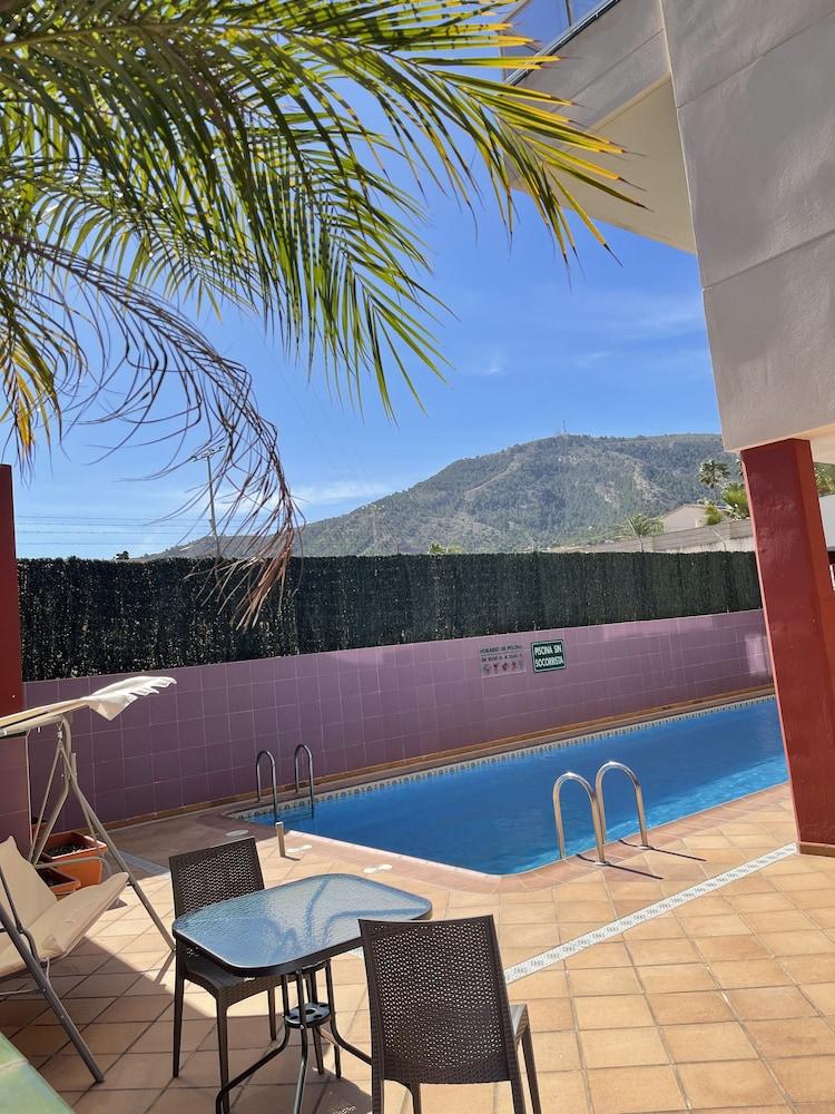 Residencial Vidalbir Aparthotel L'Alfas del Pi